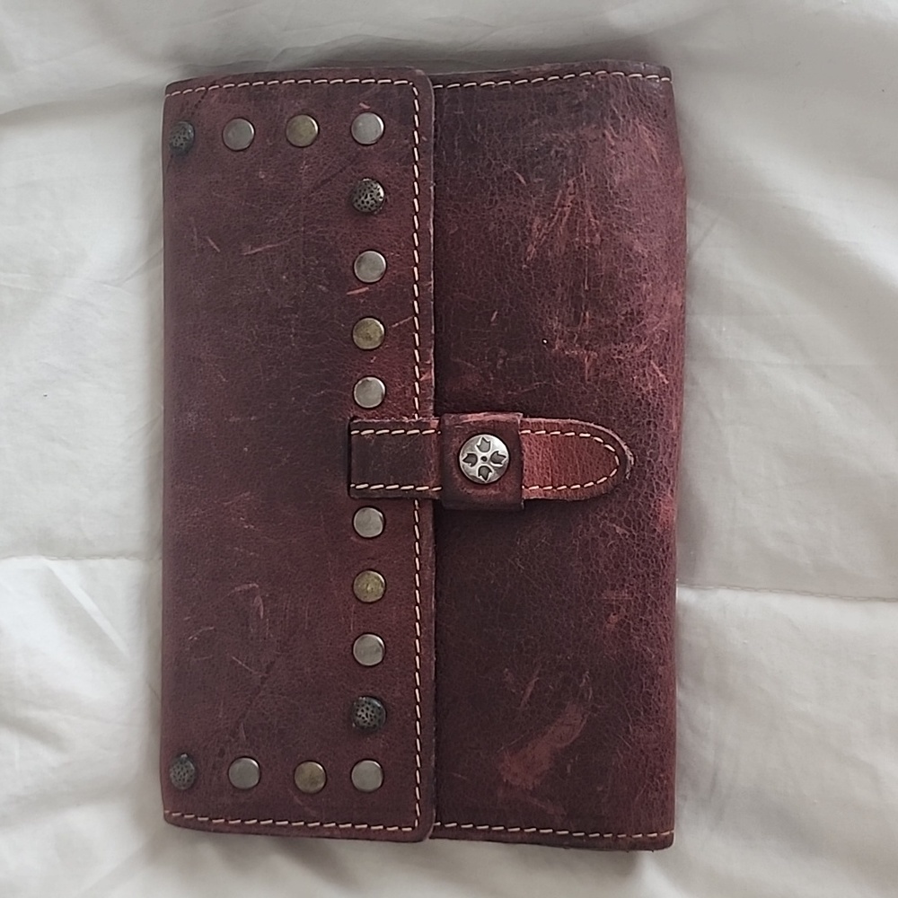 Patricia Nash vintage wallet